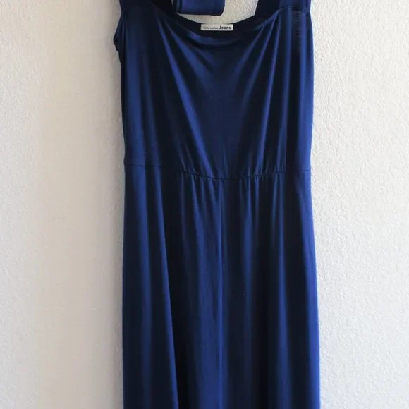 Reformation Fit & Flare Tie Front Jersey Midi Dres - Picture 5 of 10